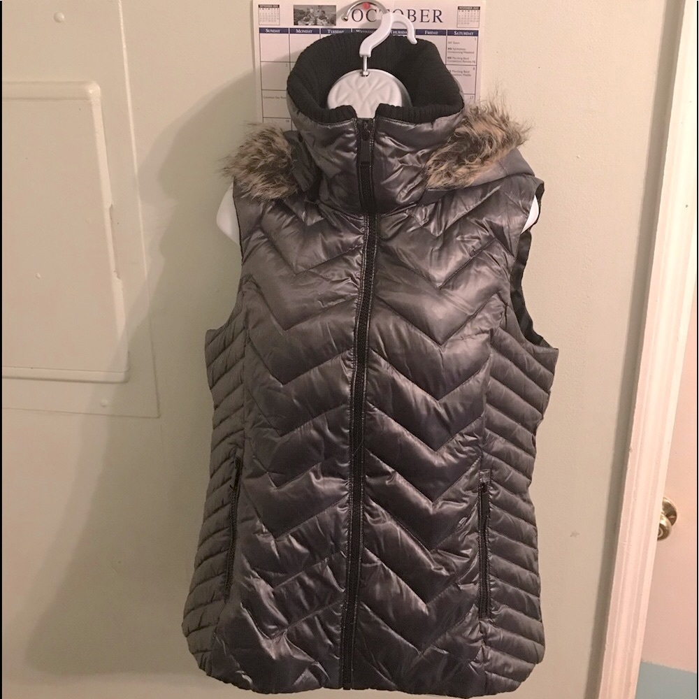 Bcbgeneration Sleeveless Jacket - image 1